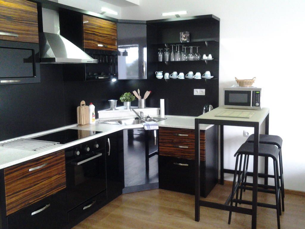ברון Apartman Residence Nabrezi מראה חיצוני תמונה